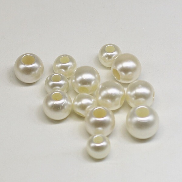Round beads pearl