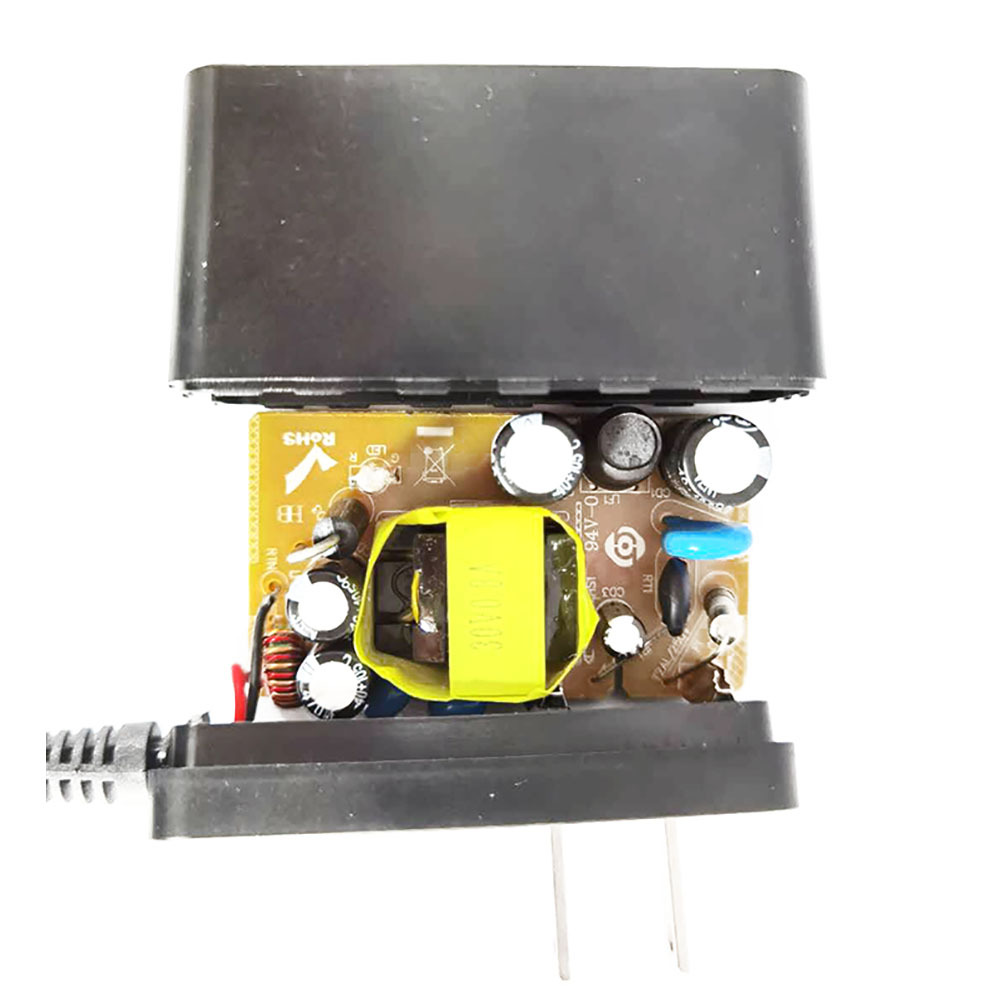 12V1.5A机顶盒路由器加湿器美规锂电池充电器