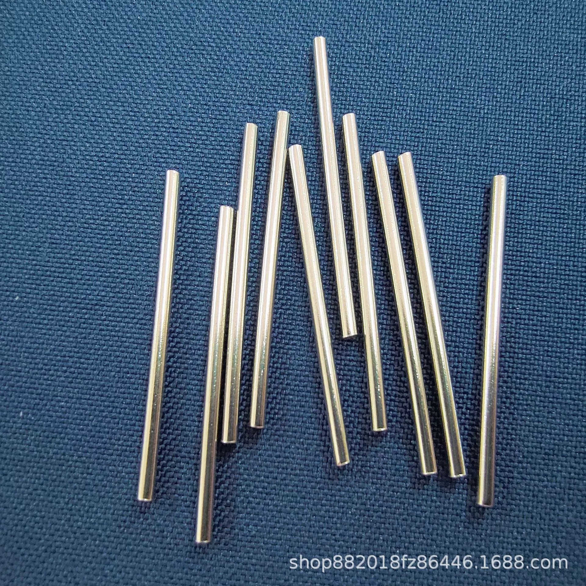 Штифт вытяжной из нержавеющей стали M1.50X40/30, высокопрочный вставной штифт, самозатягивающийся, с отверстием.