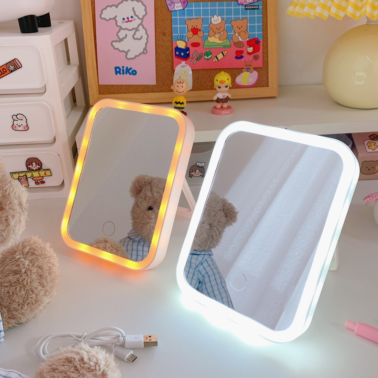 Japonés lindo espejo de maquillaje de escritorio con luz LED grande Internet celebridad vestidor espejo plegable espejo de maquillaje portátil