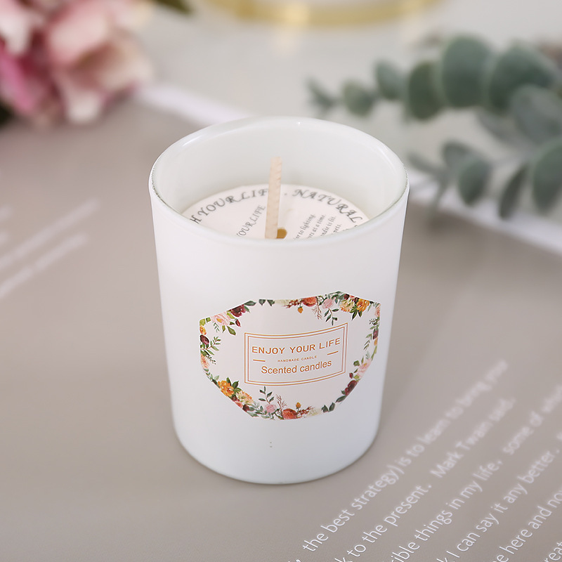 Vela perfumada de cera de soja aromaterapia em copo_voghion.com