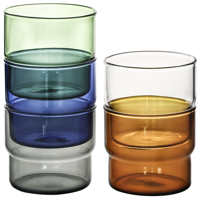 Vaso de vidrio de borosilicato coloreado apto para café o jugo