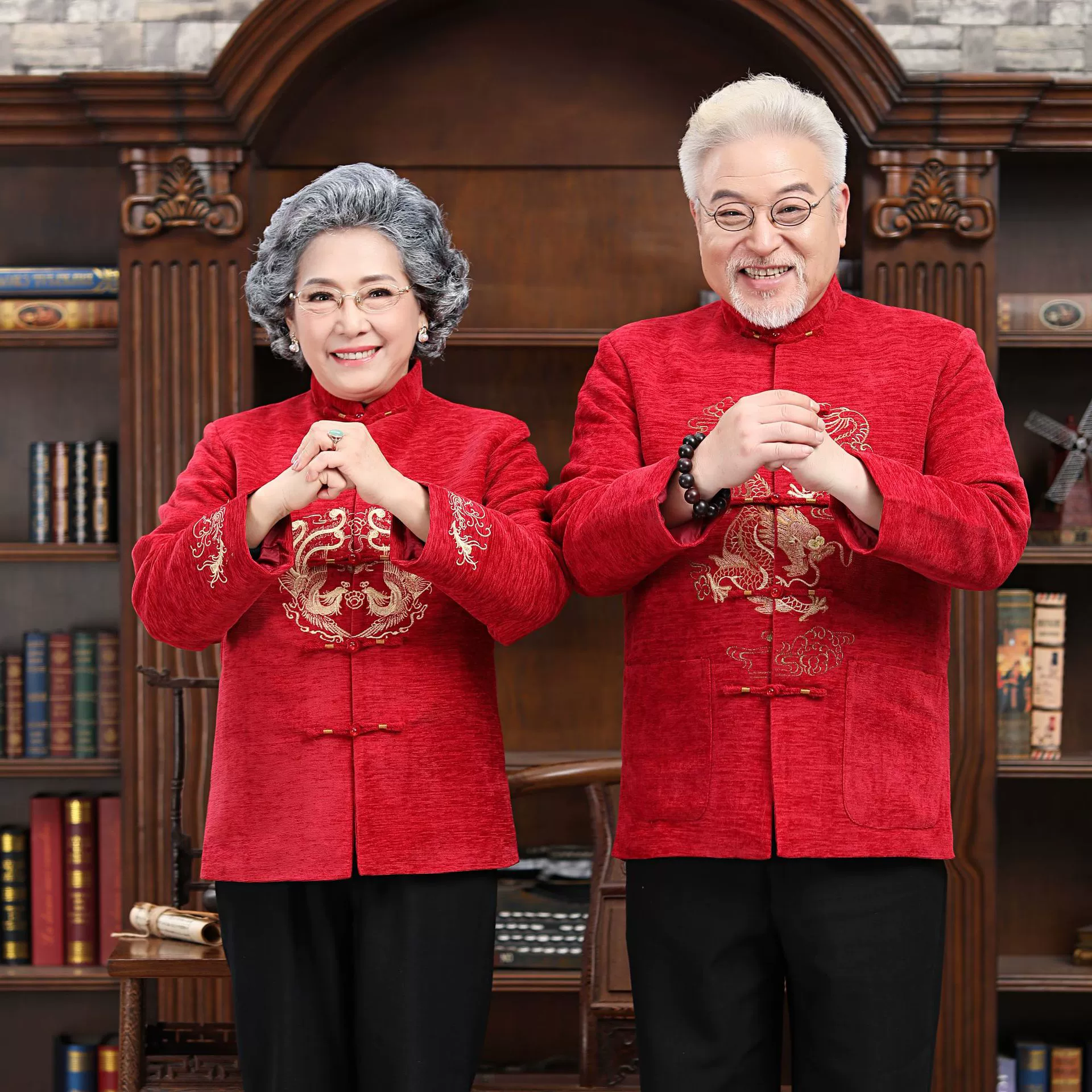 Осень и зима 2832, одежда для пар среднего и пожилого возраста, оптовая продажа, мужская и женская одежда с длинными рукавами на день рождения, костюм Venus Tang