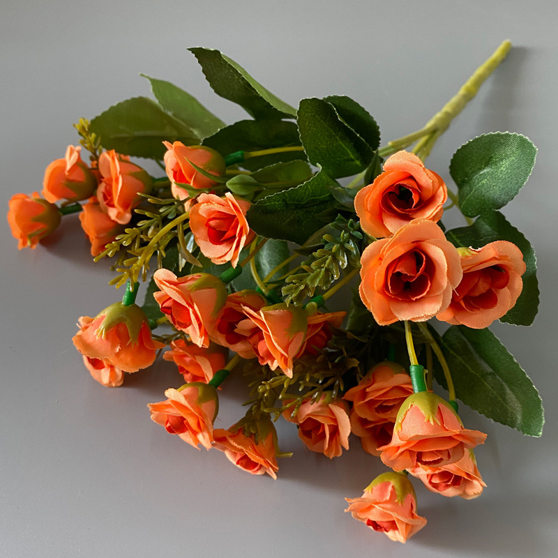 Rosa artificial 25-cabeza pequeña Rosa artificial boda decoración del hogar flor falsa mini pequeño mango manojo flor artificial