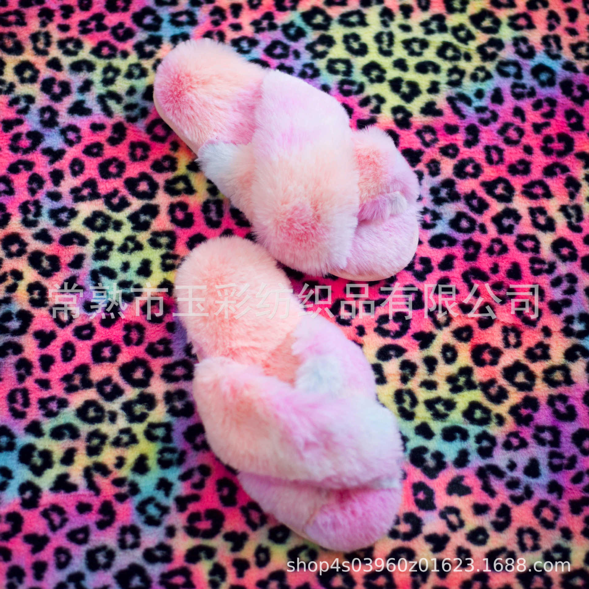 七彩交叉拖鞋毛绒 渐变色大毛皮扎染毛绒 fluffy shoes