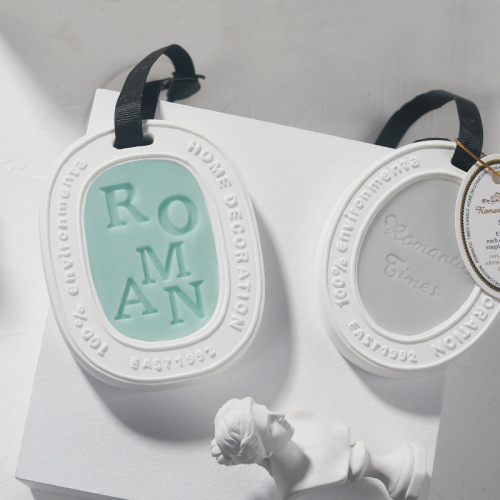 Wardrobe aromatherapy wax tablets, wardrobe sachets, deodorizing and deodorizing lavender sachets, wardrobe pendants, home fragrance