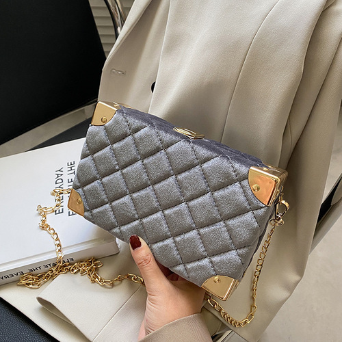 Spring Box Children's Bag Gold Velvet Small Square Bag Diamond Pattern Chain Embroidered Women's Bag Classic Small Women's Bag