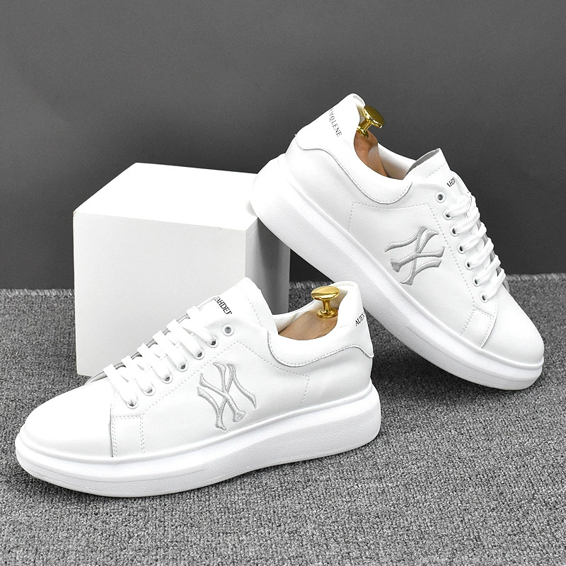 Весенняя Новая Универсальная дышащая Модная белая обувь с низким верхом в Корейском стиле, повседневная обувь от Интернет-знаменитостей, кроссовки, мужская обувь