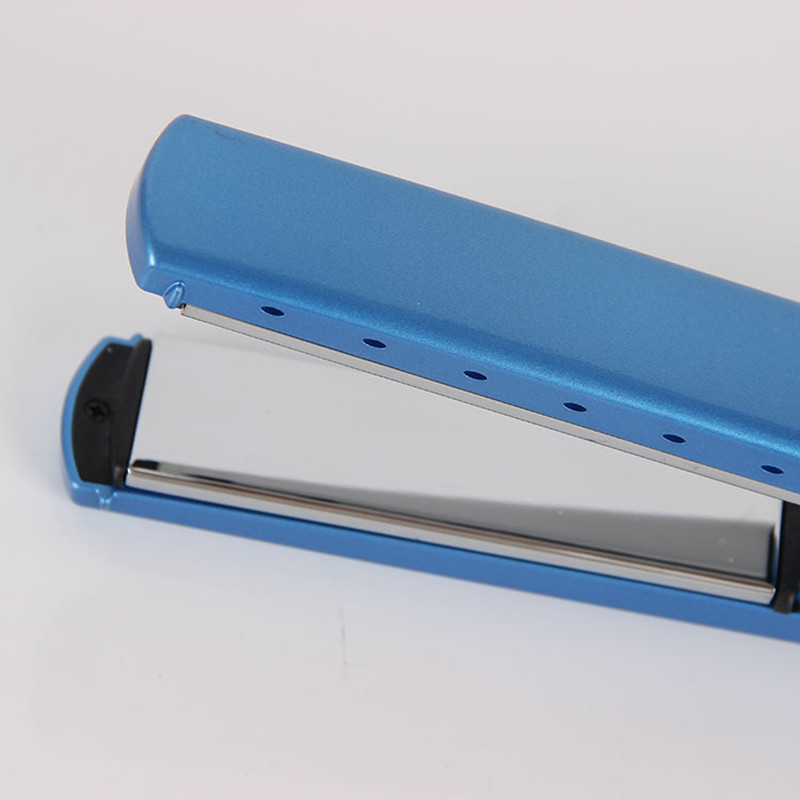 Una sola pieza de entrega de la fábrica de comercio exterior trimestre azul de madera contrachapada de comercio exterior plancha de pelo 1 1/4 de doble voltaje image 4