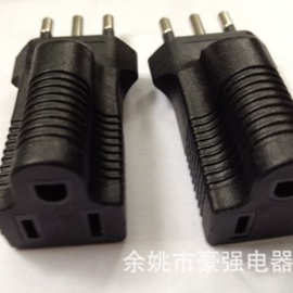 供应标准转换插头南非以色列意大利瑞士欧式转美式转换电源线插头