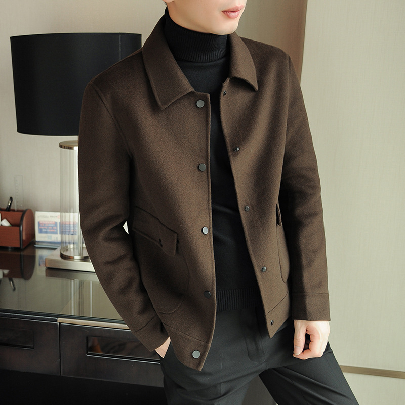 現品の毛はコートの男性の短いタイプの韓国版のウールの尼の秋冬のカジュアルな両面のラシャのジャケットの男性の外です。