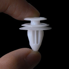 Universal reinforced plastic nylon automotive parts clip automotive door panel clip interior panel decorative panel clip D01