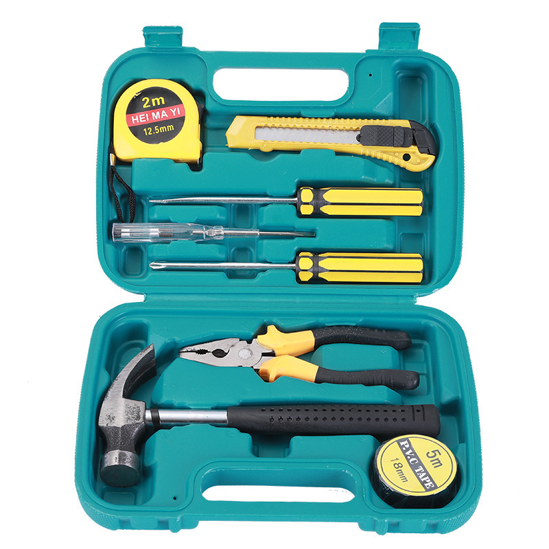 Tools set for car