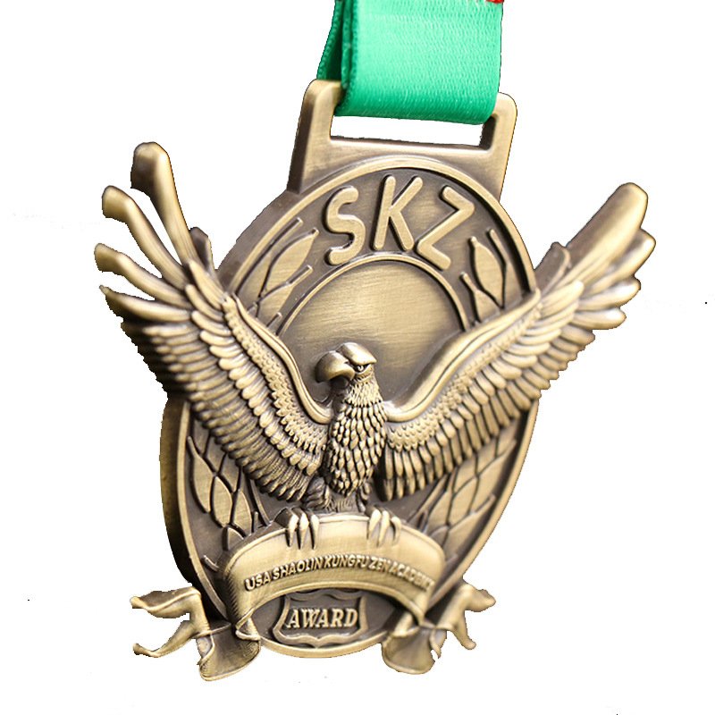 Medalla conmemorativa de metal jardín de infantes oro y plata medalla colgante de cobre juegos de maratón medalla personalización