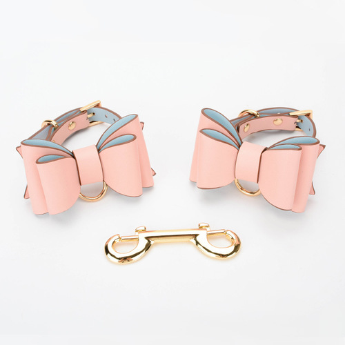 Adult novelty leather handcuffs alternative toy intimate bedroom accessories dropshipping one piece