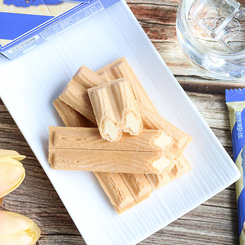 Cleann Hazelnut Wafer Sandwich Cookies Crispy Korean Imported Snack Food 47g Wholesale