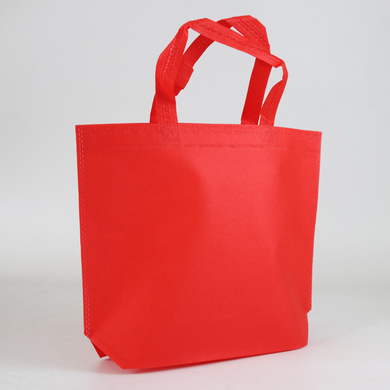 Portátil no tejido bolsa de regalo bolsa de ropa bolso personalizado película de protección del medio ambiente tienda de ropa bolsa de compras para llevar