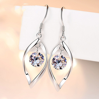 925 White fungus falling female new pattern personality Earrings have more cash than can be accounted for Simplicity temperament Japan and South Korea Jewelry grace Silver ornament