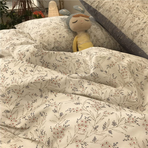 Begonia red small floral four-piece set pure cotton simple Korean style small fresh bedding quilt cover sheets