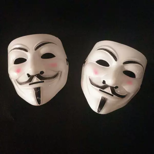 V -shaped mask