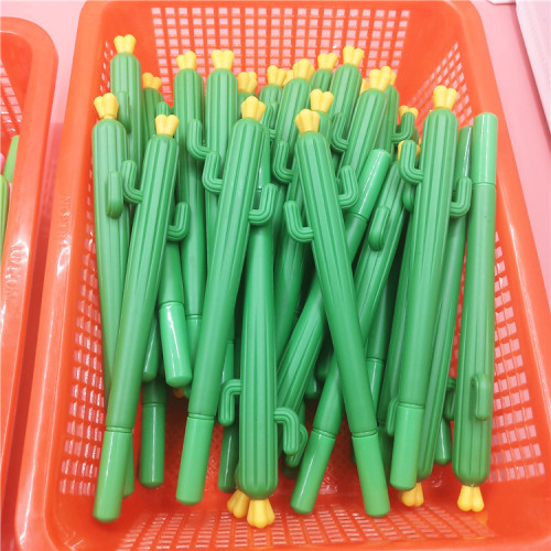 Creative cactus plant black signature pen office water pen student stationery exam gel pen vegetable radish pen