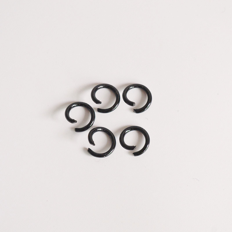 Black, wide color palette