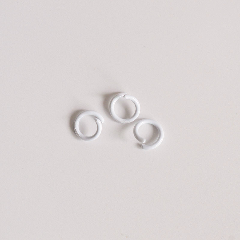White, wide color palette