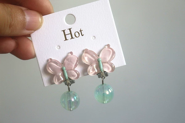 Pink (transparent)