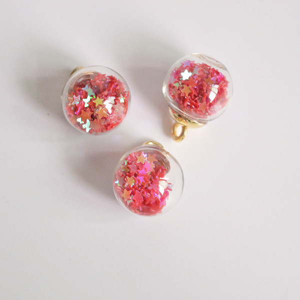Glass pendant