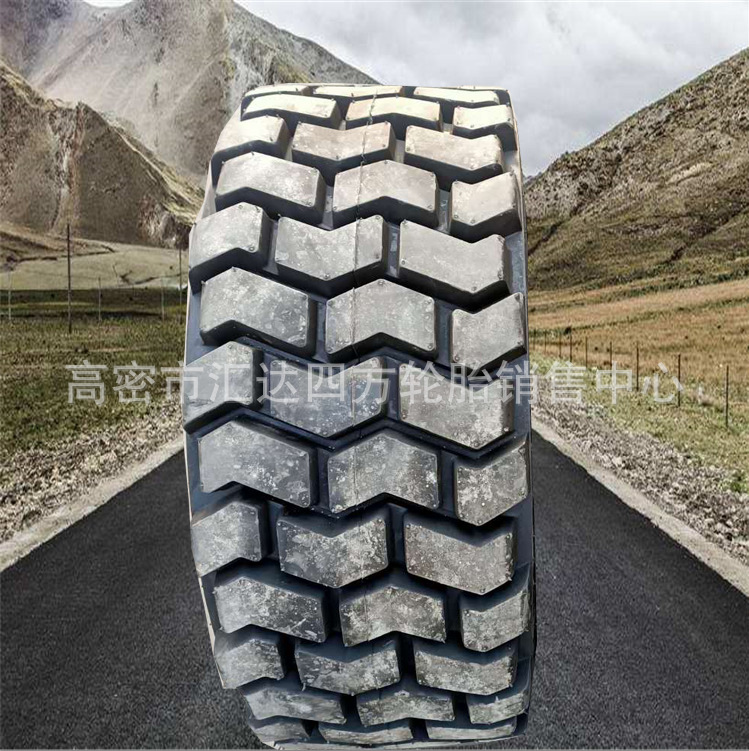 现货供应10-16.5 12-16.5小块花 装载机轮胎 滑移装载机轮胎 批发