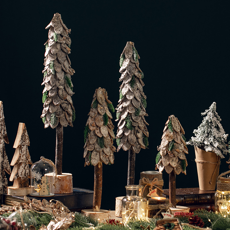 Decoración de árbol de Navidad de madera baldosas de corteza de abedul hotel ventanas de exhibición de decoración estilo americano de campo