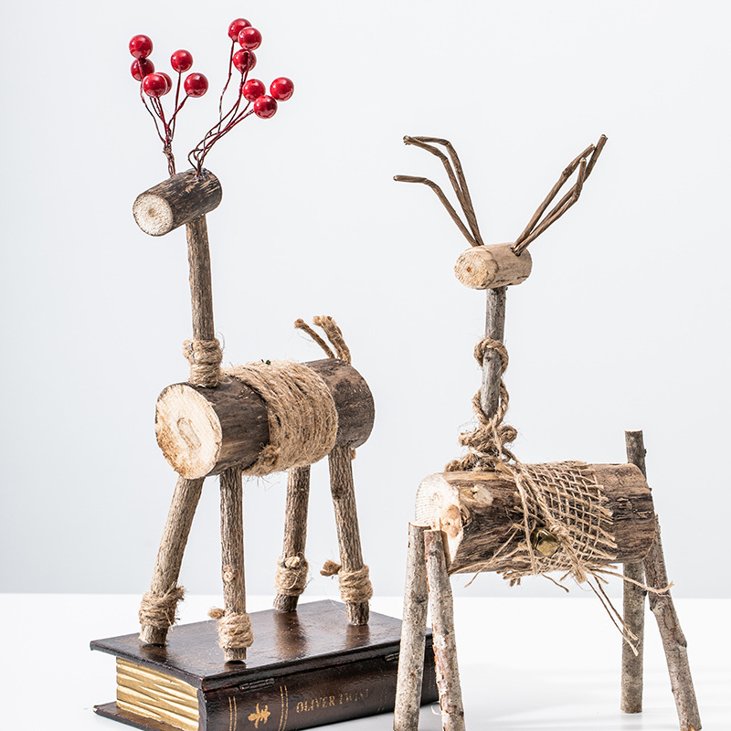 Decoración de madera alce decoración de madera sólida pareja ciervo fruta roja ciervo decoración de escritorio decoración de decoración de Navidad