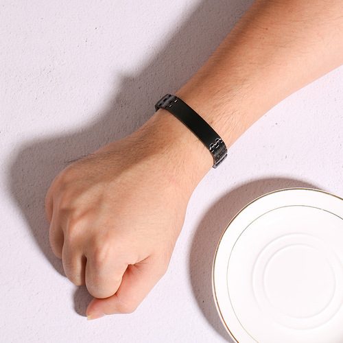 Watch chain, men's titanium steel surface brushed curved bracelet, medical bracelet, fashionable and simple, can be engraved BR-618