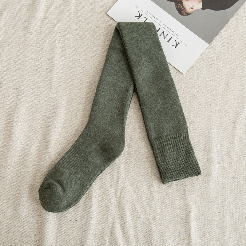 Medias de otoño e invierno de las mujeres de corte alto sobre la rodilla japonés forrado de lana gruesa caliente negro adelgazante muslo sobre la rodilla Calcetines