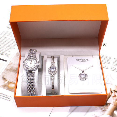 Foreign trade women's watch three-piece set micro business fashion quartz watch bracelet necklace Wristwatch set