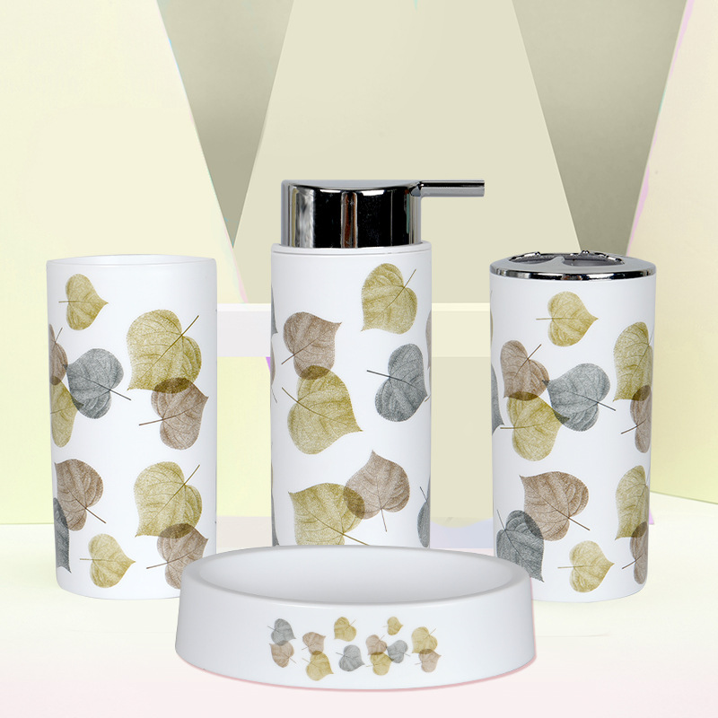 Traje de lavado de baño de color sólido simple taza de lavado de impresión de baño conjunto de cuatro piezas doble lavado casero conjunto de cinco piezas