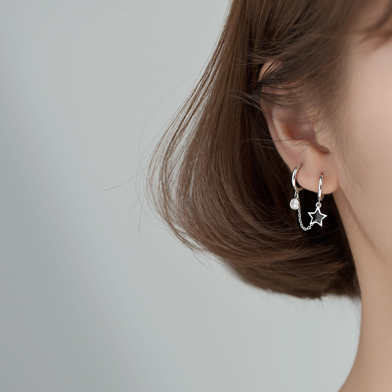 Eloch s925 botón de orejas de plata femenina versión coreana fresca de pentagrama negro dulce agujero de orejas de diamante único pendientes G7416