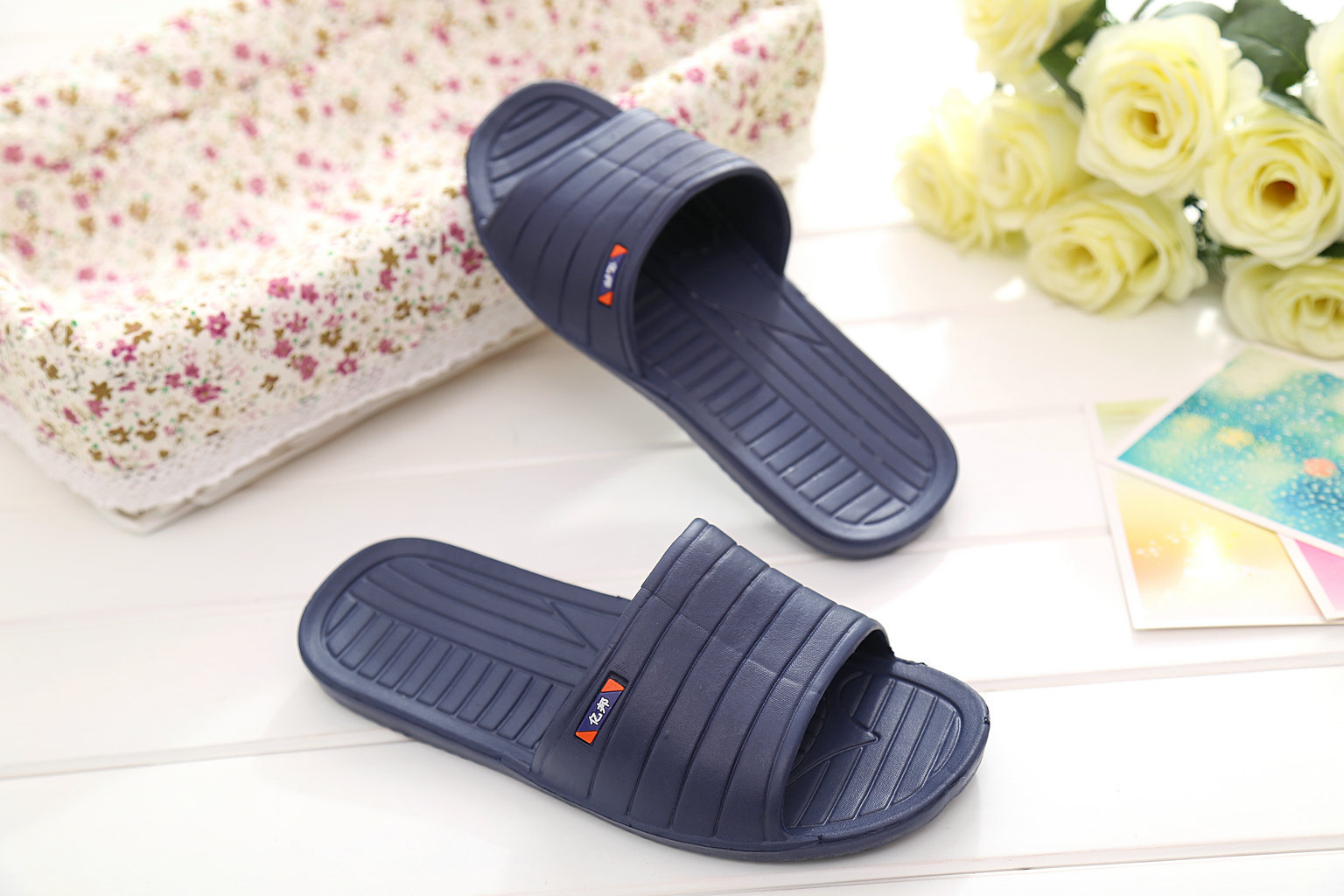 Yibang zapatillas Four Seasons zapatos de interior del hogar los hombres verano las mujeres baño Hotel suela espuma EVA