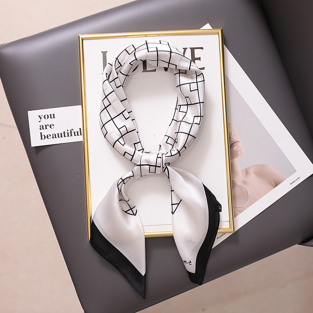 Spring Four Seasons Universal Women's Decorative Small Square Scarf with Plain Print Versatile Beach Scarf, Summer Thin_voghion.com