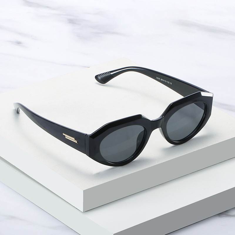 TikTok de comercio exterior gafas de sol de moda coreana venta directa de fábrica Nuevo estilo personalizado Pequeño Libro Rojo gafas de sol hombres y mujeres