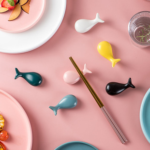 Creative Chopsticks Holder Small Whale Chopsticks Holder Chopsticks Holder Ceramic Household Holder Chopsticks Pillow Cute Ornaments Chopsticks Drag Wholesale