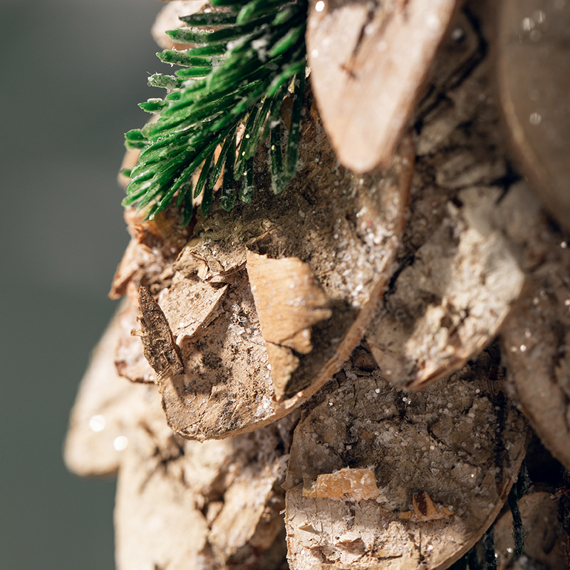 Decoración de árbol de Navidad de madera baldosas de corteza de abedul hotel ventanas de exhibición de decoración estilo americano de campo