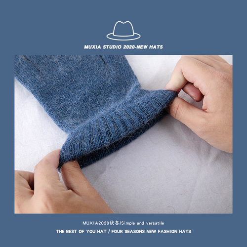 A pair of ins style versatile wool gloves for women's winter Korean style warm and cute finger gloves cycling gloves