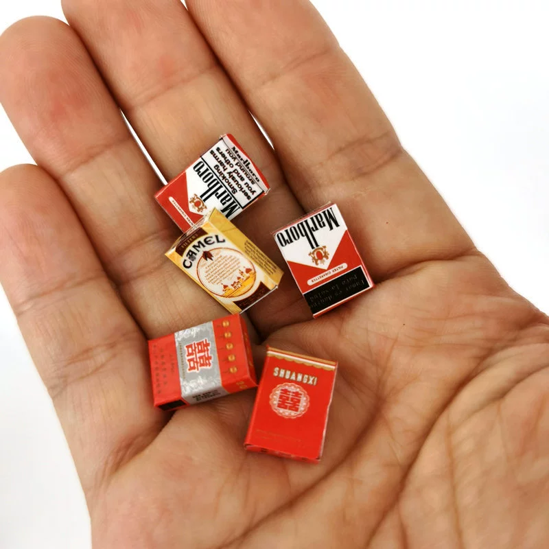 [Модель дыма] Мини-сигаретная коробка карманная сигарета DIY Материал кукольный домик небольшие аксессуары