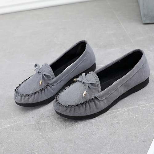 Women's Flat Single Shoes, New Old-Style Beijing Cotton Shoes, Casual Black Work Shoes with Soft, Non-Slip Soles, Mother's Shoes, and DouDou Shoes