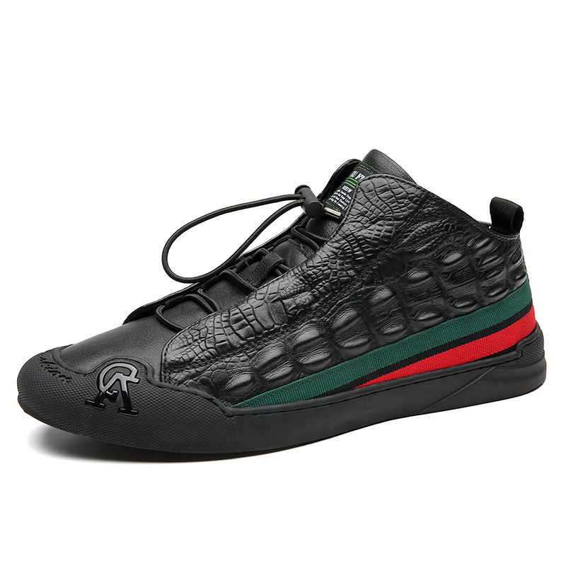 [Cabello en stock] Zapatos altos de cuero genuino de primavera Zapatos rojos netos Zapatos de moda para hombres Zapatos de mano rápida mismo patrón de cocodrilo Zapatos de hombre