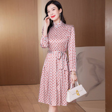 重磅真丝连衣裙女中长款2025年新款春季长袖立领收腰桑蚕丝A字裙