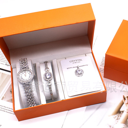 Foreign trade women's watch three-piece set micro business fashion quartz watch bracelet necklace Wristwatch set