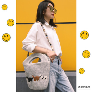 Nepali Style Wool Felt Coin Purse Puppy Hand Bag Shoulder Bag Handbag Cute Poke