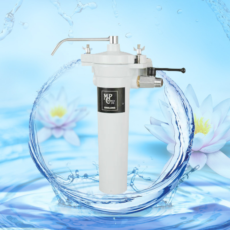 ���ó���ˮ��ͷ��ˮ���������ֻ���������ֱ������͸����ˮ������